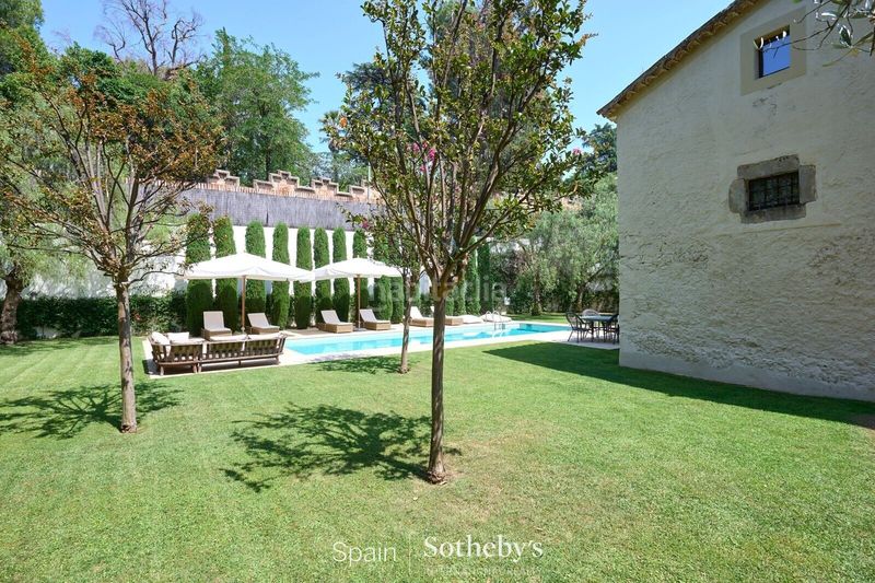 Foto 7c35a117-f4ea-43ee-907c-b000473ff58a. Casa amb calefacció aparcament piscina a Alella