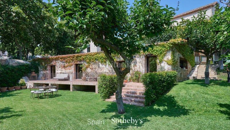 Foto bf9ff8e6-6d4f-4a71-9793-80413f1f9642. Casa amb calefacció aparcament piscina a Alella