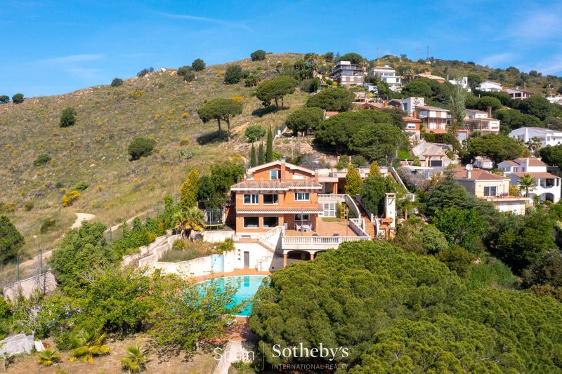 Foto 05fb5928-6a21-4610-909b-297c7841e4de. Casa amb calefacció aparcament piscina a Alella