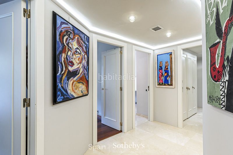 Foto 62f18662-f73f-4c64-8e3d-6b70655bd0ea. Apartament amb aparcament piscina a Can Girona - Terramar - Vinyet Sitges