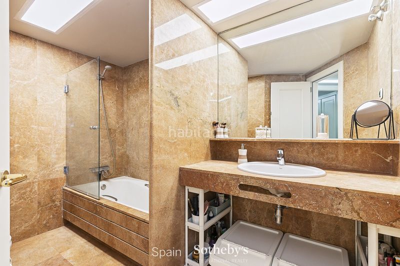 Foto 6e5ba089-e550-46ae-a980-3a5dfe45566c. Apartament amb aparcament piscina a Can Girona - Terramar - Vinyet Sitges