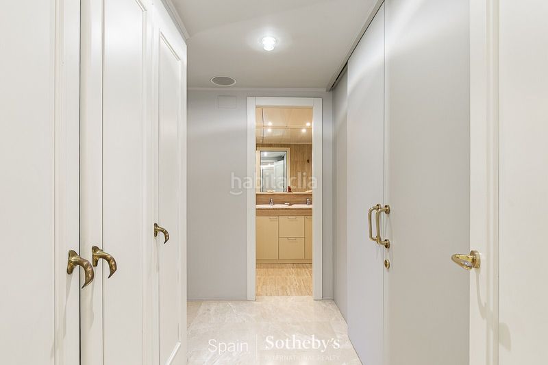 Foto 85bdc7d6-61df-4b0d-940e-c7ba1494ab34. Apartament amb aparcament piscina a Can Girona - Terramar - Vinyet Sitges