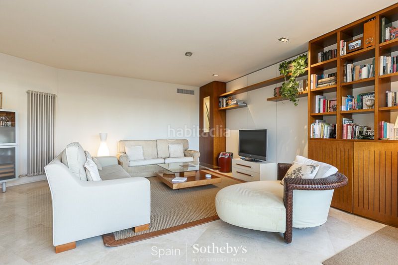 Foto ef961d5f-fcd2-422a-8330-ddd95811f627. Apartament amb aparcament piscina a Can Girona - Terramar - Vinyet Sitges
