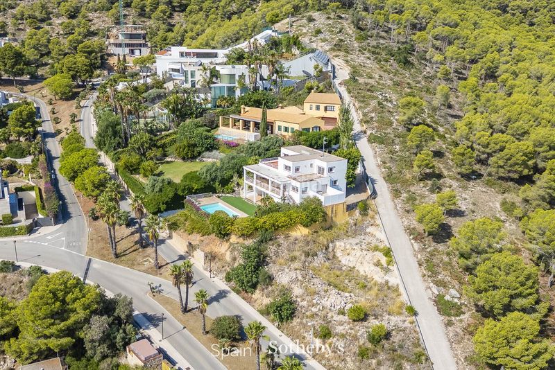 Foto 530e5a3c-f347-468a-a412-c9f64547011d. Casa amb calefacció aparcament piscina a Can Girona - Terramar - Vinyet Sitges