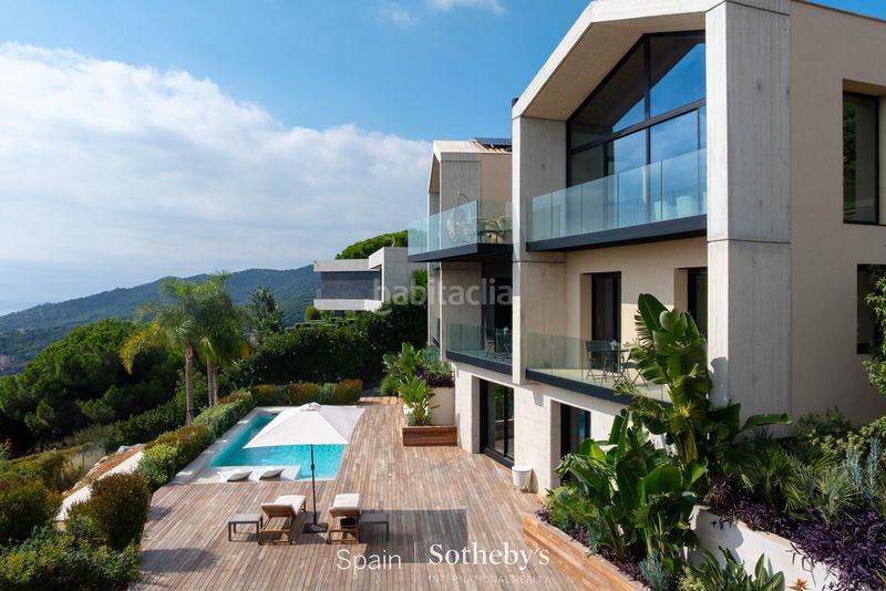 Foto aa41d469-72ba-4097-ba85-9c3add246cc2. Casa con riscaldamento parcheggio piscina in Cabrils