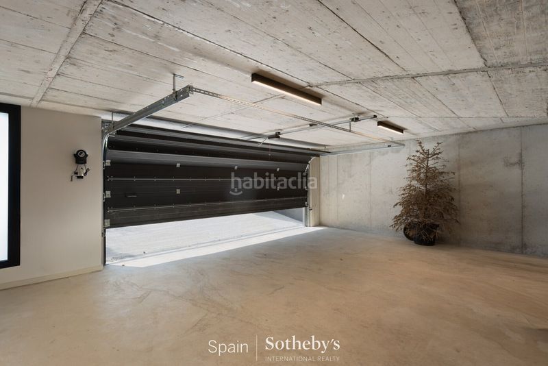 Foto b1748599-4e67-46dc-9c5e-32d9bf9df295. Casa con riscaldamento parcheggio piscina in Cabrils