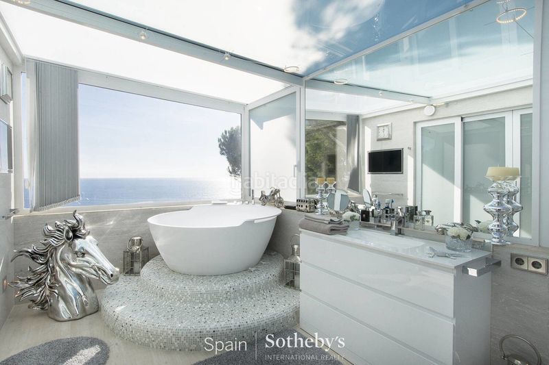 Foto 7c7e4659-3782-48cb-9d56-a2ab21ab6161. Casa amb calefacció aparcament piscina a Torre Valentina-Mas Vilar de La Mutxada-Treumal Sant Antoni de Calonge