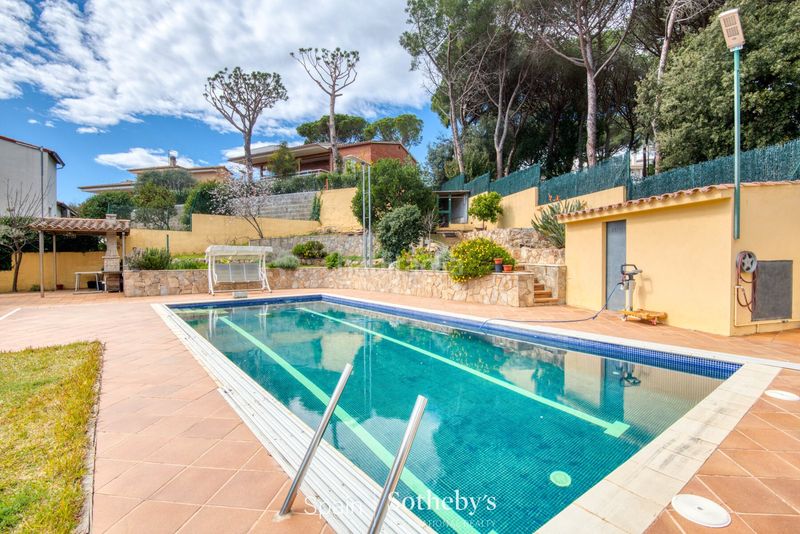 Foto 6002ec92-d118-4146-a5e7-7b95ed733876. Casa amb calefacció aparcament piscina a Fenals Platja d´Aro