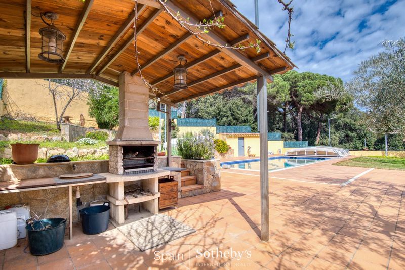 Foto 68374df7-0bb6-41a7-8030-8851f938a78d. Casa amb calefacció aparcament piscina a Fenals Platja d´Aro