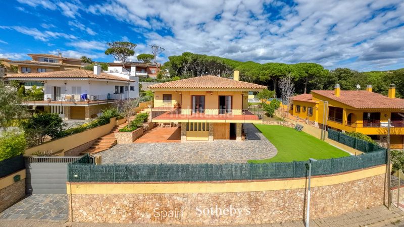 Foto fb01c427-1606-48bb-8c9c-1e3b4d93da32. Casa amb calefacció aparcament piscina a Fenals Platja d´Aro