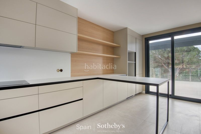 Foto 527c8126-288b-4ab8-9a80-04d43b669f44. Casa con riscaldamento parcheggio piscina in Lloret Verd - Els Pinars Lloret de Mar