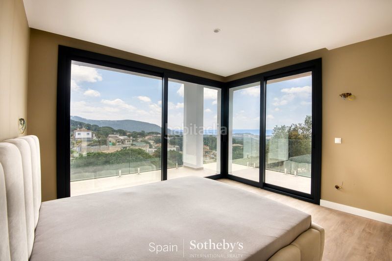 Foto dd3342f2-b46d-4397-83ff-69078d6c9f7e. Casa con riscaldamento parcheggio piscina in Lloret Verd - Els Pinars Lloret de Mar