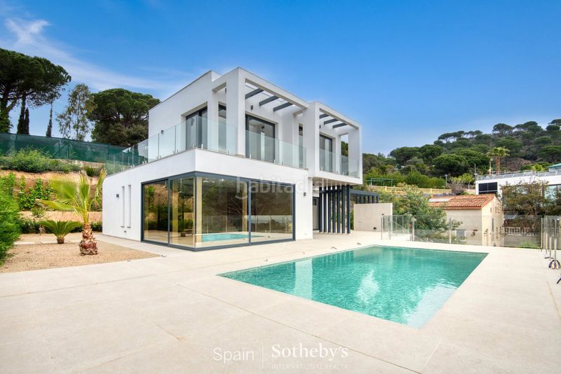 Foto ddbef688-712d-4bb4-b1cb-56289920c0cd. Casa con riscaldamento parcheggio piscina in Lloret Verd - Els Pinars Lloret de Mar