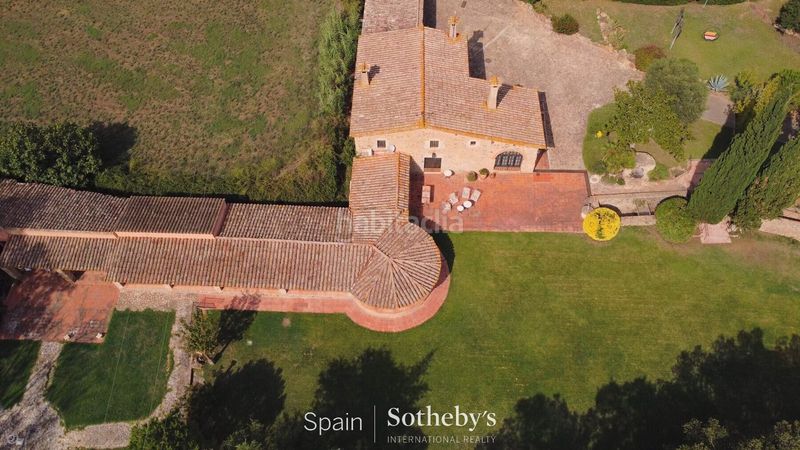 Foto 86bc1fbd-98d5-4952-ba88-45f72444e3b3. Casa amb aparcament piscina a residencial Begur-esclanyà Begur