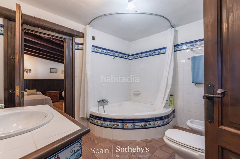 Foto 8fd51109-8204-46e8-ad11-dd4b68024fac. Casa amb aparcament piscina a residencial Begur-esclanyà Begur