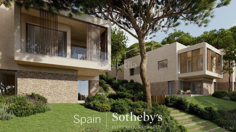 Foto 184ede95-243d-40bf-a63c-a53685987fec. Casa aparellada amb aparcament piscina a Llafranc