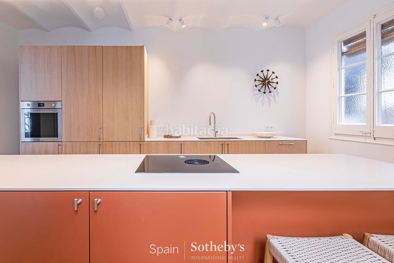 Foto 41b343d3-deac-4822-b9ab-7a5e63b8068d. Apartamento piso renovado con características originales en el barrio gótico en Barcelona