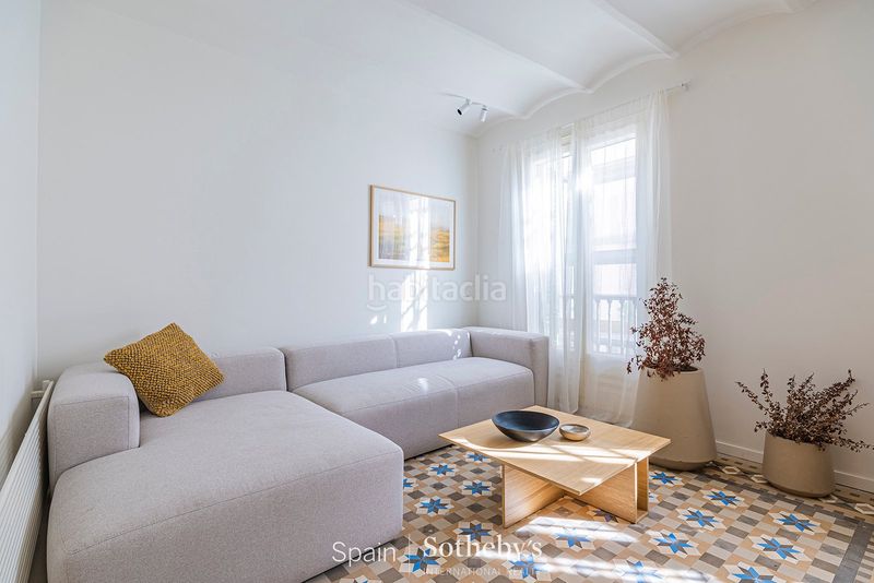 Foto 59e0bc6a-b42f-48d1-8141-c9658e8f4b5f. Apartamento piso renovado con características originales en el barrio gótico en Barcelona