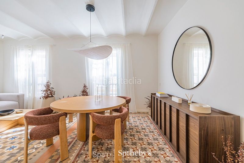 Foto 6392af96-c1db-4896-ab56-9c8b81f6d6c8. Apartamento piso renovado con características originales en el barrio gótico en Barcelona