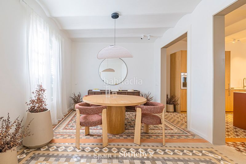 Foto 96dd0ee4-037b-413b-b597-b48de71cd98d. Apartamento piso renovado con características originales en el barrio gótico en Barcelona