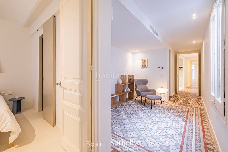 Foto b99b6237-cdb4-467b-889a-5cda280537f6. Apartamento piso renovado con características originales en el barrio gótico en Barcelona
