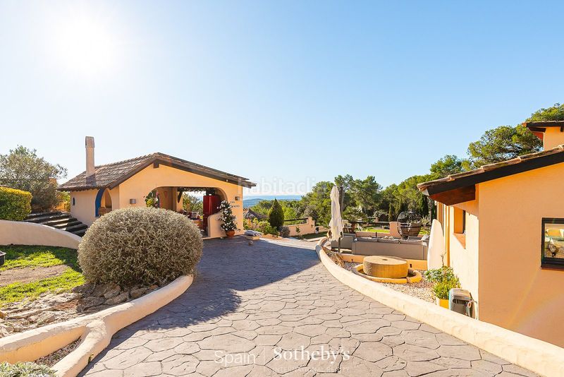 Foto 446c2161-5a4e-4a82-a5b1-0ec6d97f1602. Casa amb calefacció aparcament piscina a Olivella