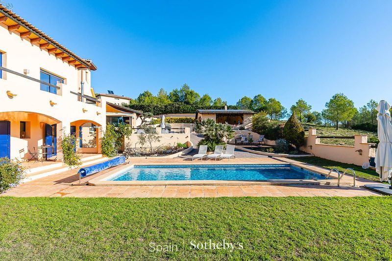 Foto 993bc3ce-13b9-4986-b6f0-3137b5a0739e. Casa amb calefacció aparcament piscina a Olivella