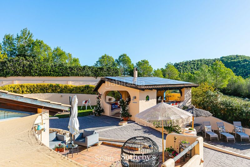 Foto a99264d3-8034-420d-b668-bb7ecb093ab9. Casa amb calefacció aparcament piscina a Olivella