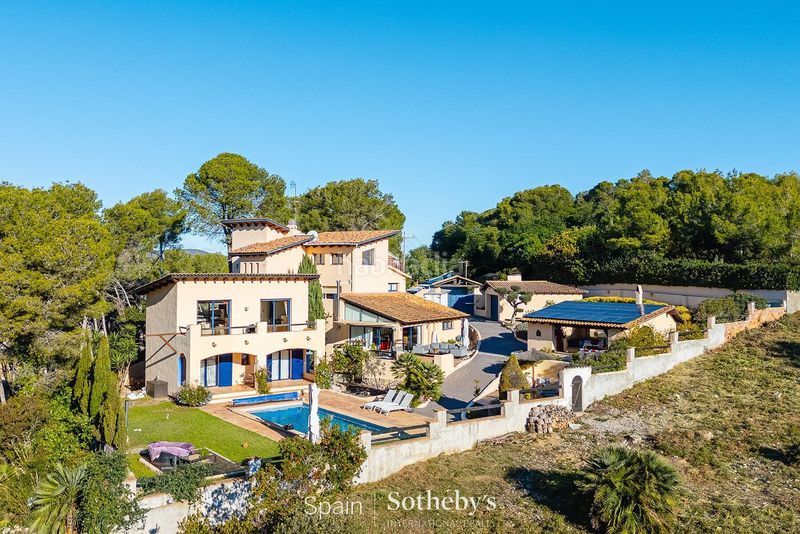 Foto ade6894b-5151-42f9-8c0e-e5da62d5b2fb. Casa amb calefacció aparcament piscina a Olivella
