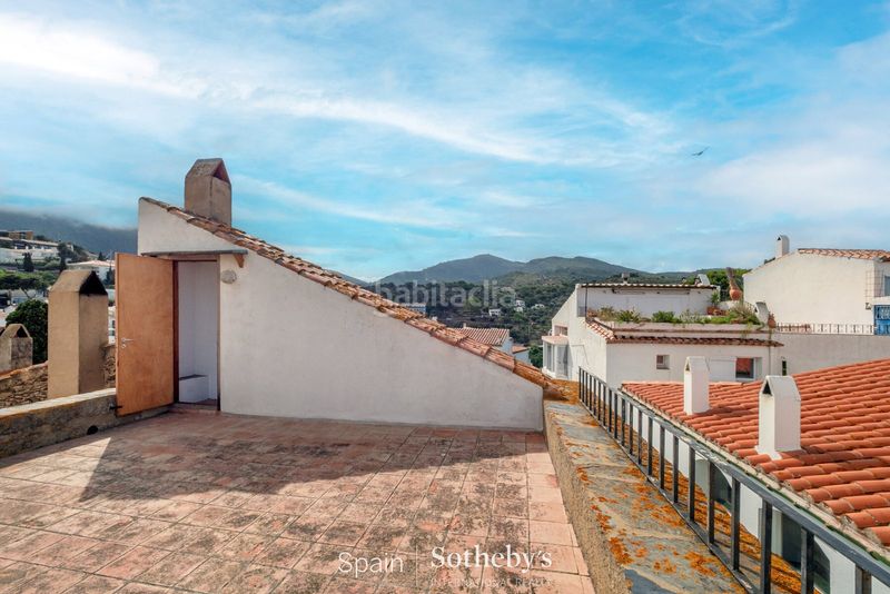 Foto b00c0cd3-7618-4fab-bda0-4064272d691d. Casa amb aparcament a Cadaqués