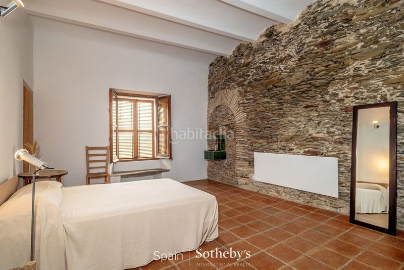 Foto c686c54f-5583-4eb4-a2e8-4a18bce7b389. Casa amb aparcament a Cadaqués