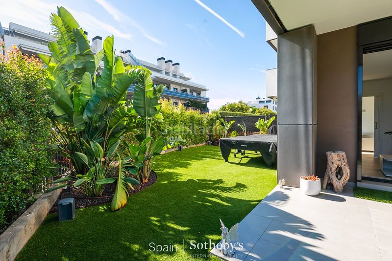 Foto 00c9a3f3-417e-4430-9088-17c284b9e667. Apartament amb aparcament piscina a Aiguadolç - Sant Sebastià Sitges