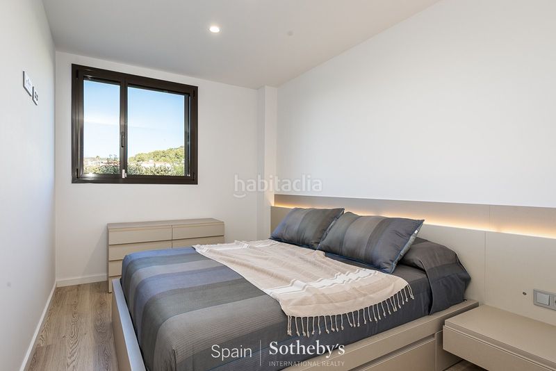 Foto 11a10d0c-ef59-4dad-a4fa-0a43810fd708. Apartament amb aparcament piscina a Aiguadolç - Sant Sebastià Sitges