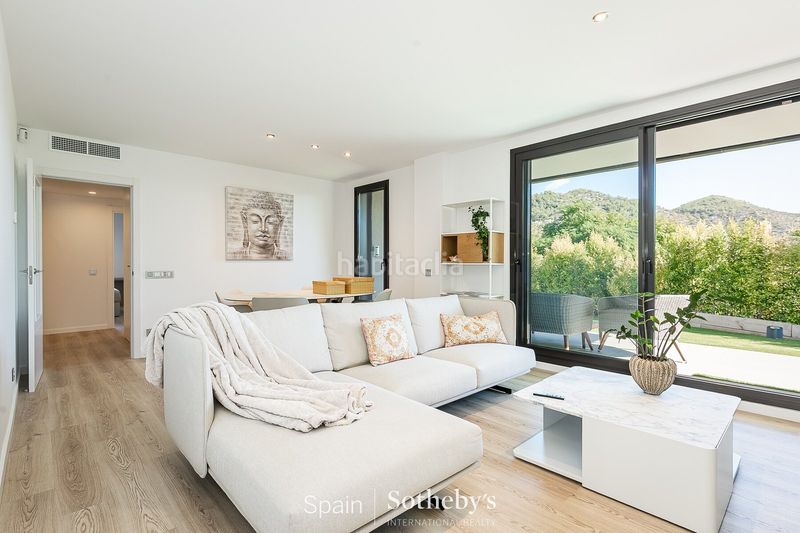 Foto 2e08d736-5623-4446-b863-1d096f322a36. Apartament amb aparcament piscina a Aiguadolç - Sant Sebastià Sitges
