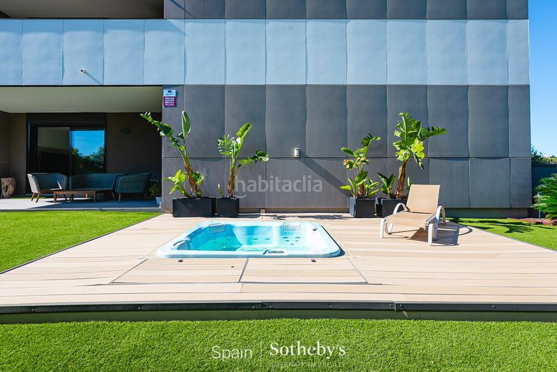Foto 69322567-7484-4dd4-9a09-3618671c6f08. Apartament amb aparcament piscina a Aiguadolç - Sant Sebastià Sitges