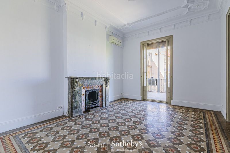 Foto 6b1a5319-aa40-43e7-bf06-9c79ca5ff91e. Apartament amb calefacció a Dreta de l´Eixample Barcelona