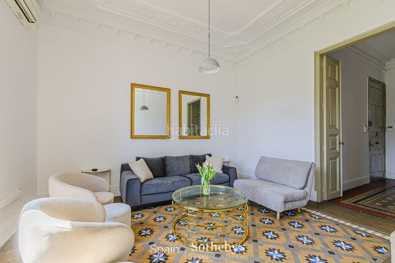 Foto c5e549fb-78eb-46d7-91e6-63b74dda1f99. Apartament amb calefacció a Dreta de l´Eixample Barcelona