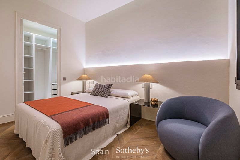 Foto b5c65d53-0341-4c36-8f8a-2a7f6b966871. Apartament amb calefacció a Dreta de l´Eixample Barcelona