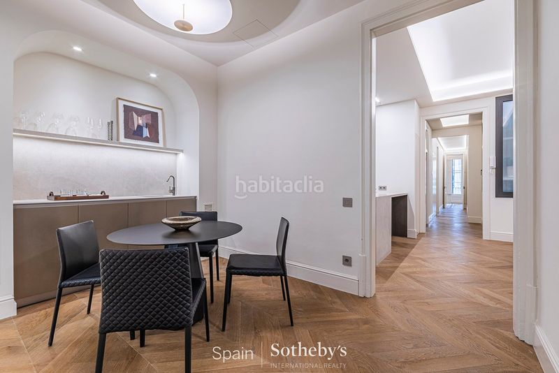 Foto e536e072-7029-4932-b6c9-975f14560351. Apartament amb calefacció a Dreta de l´Eixample Barcelona