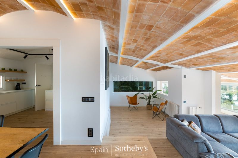 Foto a9a6a48d-7712-4c35-97be-379b6a2ca1fd. Casa con riscaldamento parcheggio piscina in Cabrils