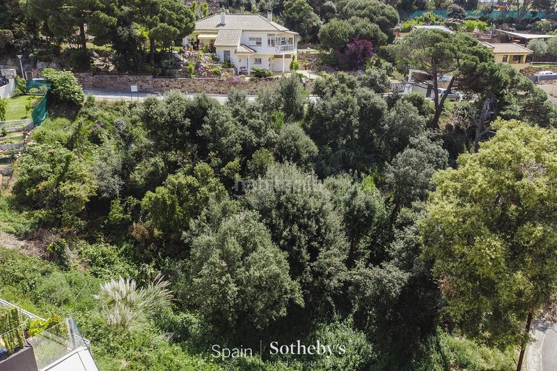 Foto 9a5ad5e8-7e35-4eed-93a7-40a0d1bbb941. Terreny residencial a Santa Maria de Llorell Tossa de Mar