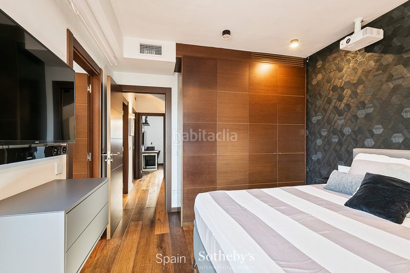Foto c6d4e748-28ed-471c-b1df-c44ec624139d. Casa aparellada amb calefacció aparcament piscina a Sitges
