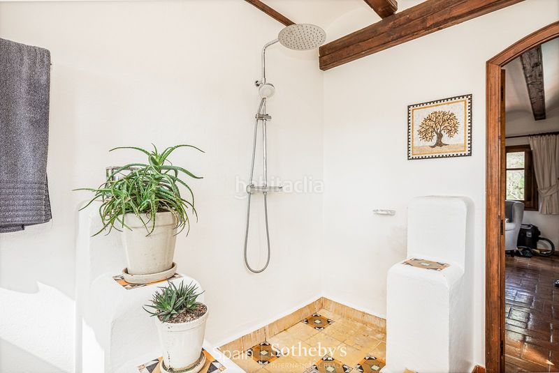Foto a6840f5a-7ab1-435e-b907-320b9e807d1a. Masia amb calefacció aparcament piscina a Puig Moltó - Can Macià Sant Pere de Ribes