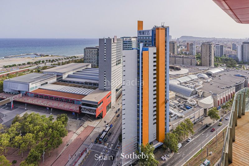 Foto 0c5c377c-ab6e-4a1d-8842-2e00f7da3d87. Apartament amb calefacció aparcament piscina a Provençals del Poblenou Barcelona