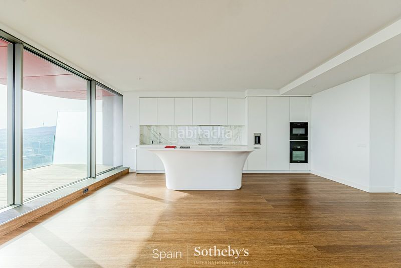 Foto 57bf5f6e-f7be-4dfe-aceb-a0d9441cf5d8. Apartament amb calefacció aparcament piscina a Provençals del Poblenou Barcelona