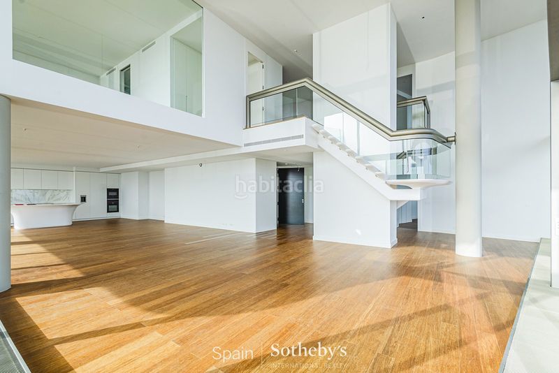 Foto bdfedff1-8610-47b8-bd82-895b3610295c. Apartament amb calefacció aparcament piscina a Provençals del Poblenou Barcelona