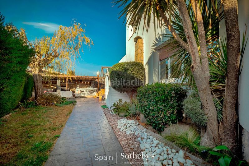 Foto 0d1a7933-05a3-4ba5-b203-73d6812f29de. Casa amb calefacció aparcament piscina a Carmençó Empuriabrava