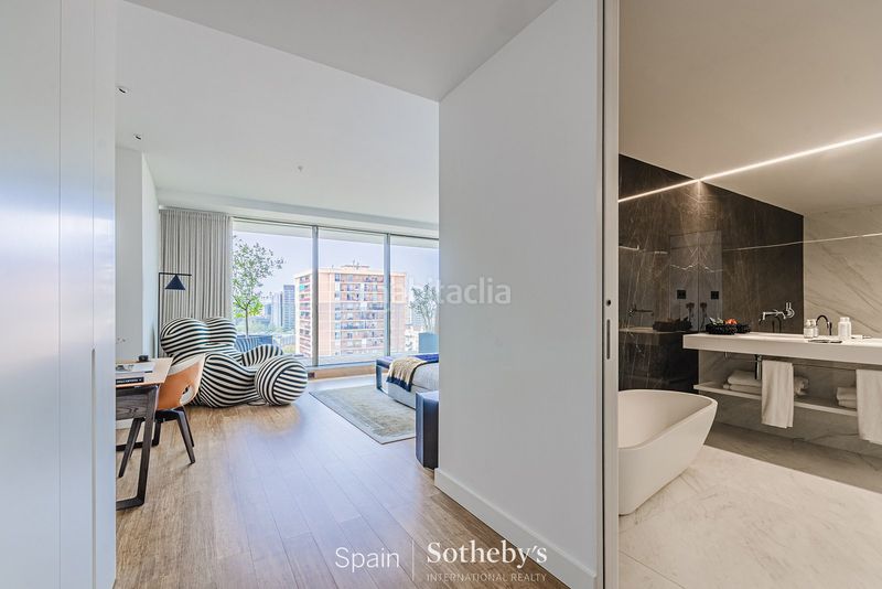 Foto 5595dbed-cadd-40d2-92c9-c776f9718ca7. Apartament amb calefacció aparcament piscina a Provençals del Poblenou Barcelona