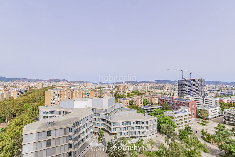 Foto 97a9323f-afd3-4d21-ab93-7e86282201bf. Apartament amb calefacció aparcament piscina a Provençals del Poblenou Barcelona