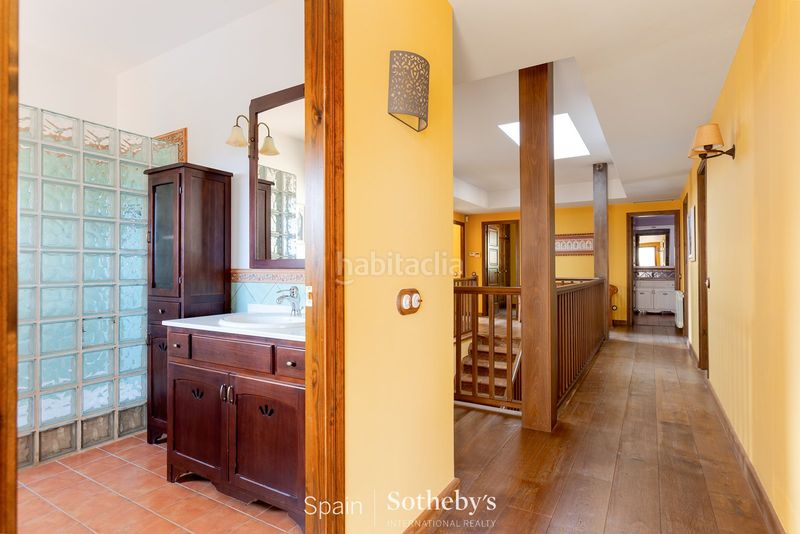 Foto d543870c-4f4e-4fe4-a87a-622e9f4d0106. Haus mit parking pool in Nucli Urbà Argentona